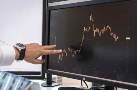 XRP, VeChain, Dogecoin Price Analysis