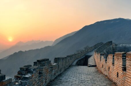 More Than 20 Chinese Crypto Companies to Leave The Country Following The Local Ban