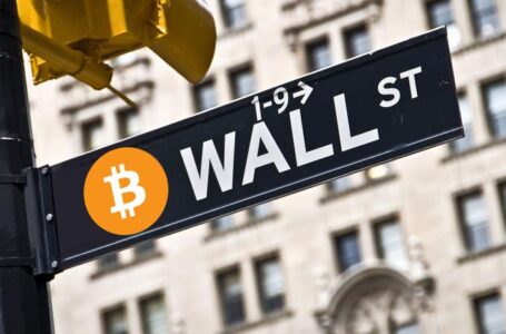Wall Street Is Headed Straight For Bitcoin, Says Analyst