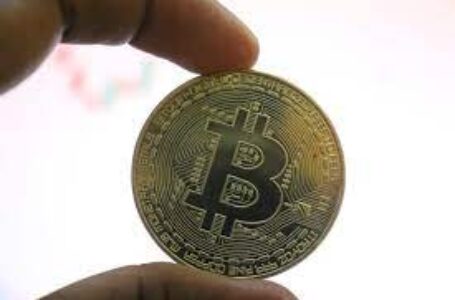 Bitcoin Supply Shock: Reserves Drop To Lows Not Seen Since October 2017