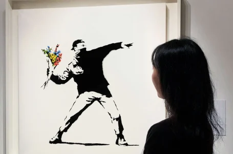 Sotheby’s to Bring Down the Hammer in Ethereum on 2 Iconic Banksy Paintings