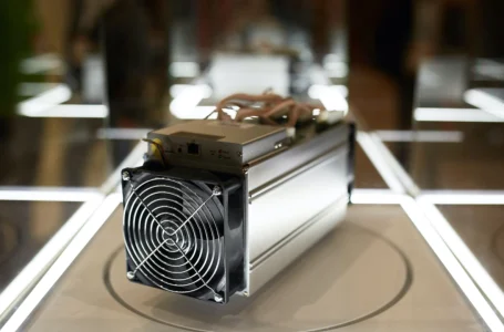 Bitcoin’s Hashpower Remains High, Up 163% in 5 Months, Foundry USA Commands Top Mining Pool