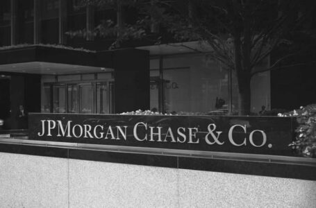 Only 5% of JPMorgan’s Clients Believe Bitcoin Will Reach $100,000 in 2022 (Report)