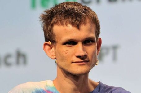 Vitalik Buterin Admits: I completely Missed NFTs Despite Predicting DeFi