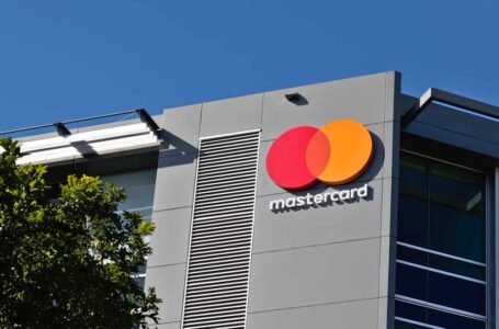 Mastercard to Hire 500 Professionals to Expand Crypto Consulting Arm