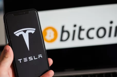 Bitcoin, Ethereum Technical Analysis: Bitcoin Hits $43,000 After Tesla Announcement