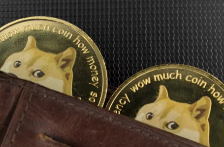 Grayscale Founder Teases Dogecoin Community in Recent Tweet: Details