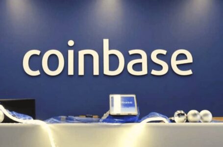 Coinbase Stock Slides 7% on Mizuho Downgrade Over NFT Hype