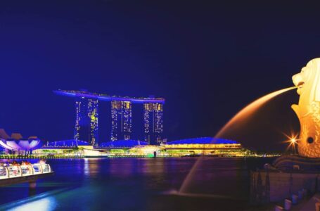 U-Turn: Singapore’s Largest Bank Won’t Extend Crypto Services to Retail Clients