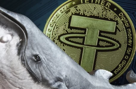 Whales Dump $710 Million Worth of Tether in Fear of De-Peg, USDT Trades at $1