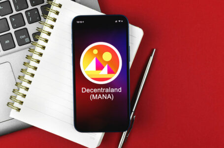 ApeCoin v Decentraland – Which one is a better buy?