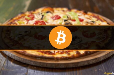 Bitcoin’s Pizza 12th Anniversary: 2 Pizzas for 10,000 BTC