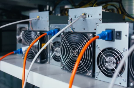 Despite the Low Price, Bitcoin’s Hashrate Remains Elevated as Difficulty Taps an All-Time High