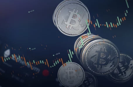 Bitcoin Surpasses $31,400, Rising Thanks to Momentum