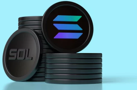 Solana Halts Block Production, Validators Told to Prep for a Restart, Network’s Decentralization Criticized