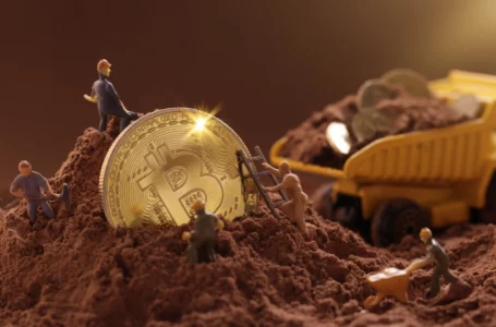 Bitcoin’s Mining Difficulty Slides 5% Dropping to Levels Not Seen Since March