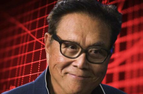 Robert Kiyosaki Warns of ‘Biggest Bond Crash Since 1788’ — Waiting to Buy Bitcoin at Lower Price
