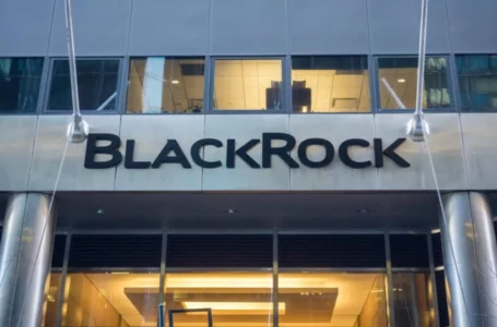 Blackrock Forays Into Cryptocurrency Market, Collaborates With Coinbase