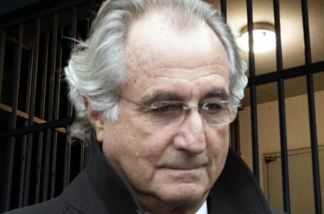 Former US Regulator Likens FTX and Sam Bankman-Fried to Bernie Madoff and His Ponzi Scheme