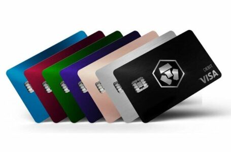 Best Crypto Debit Cards: Top 4 Compared Side-By-Side